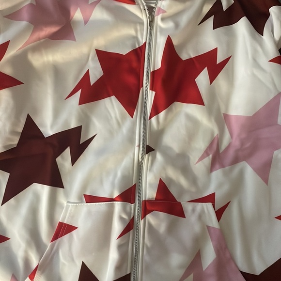 Brand new and unworn size L white for the zip hoodie and warm - Picture 5 of 5